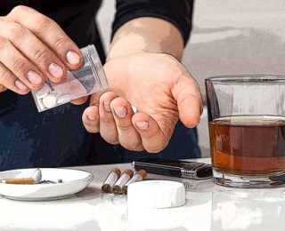 Legal Doesn’t Mean Safe: Understanding the Danger of Mixing Alcohol and Opioids
