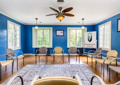 Mountain Laurel Recovery Center - Pennsylvania Addiction Treatment Center - group room